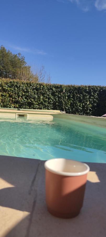 Villa Bellevue Sillans la Cascade Bagian luar foto