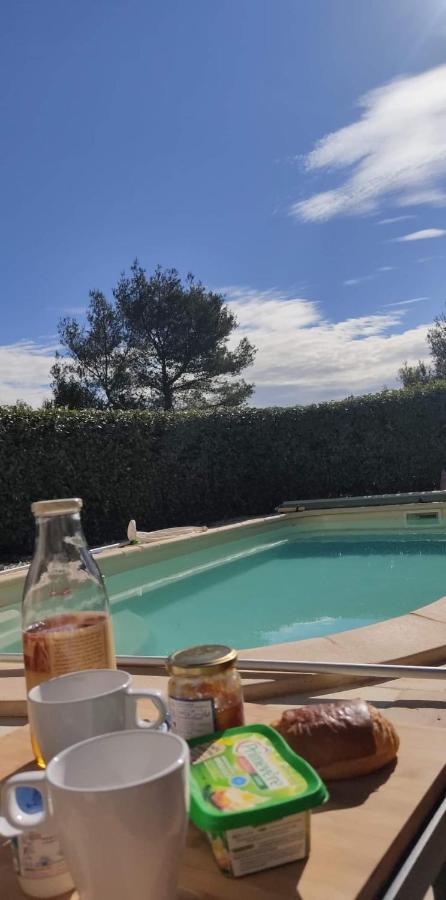 Villa Bellevue Sillans la Cascade Bagian luar foto